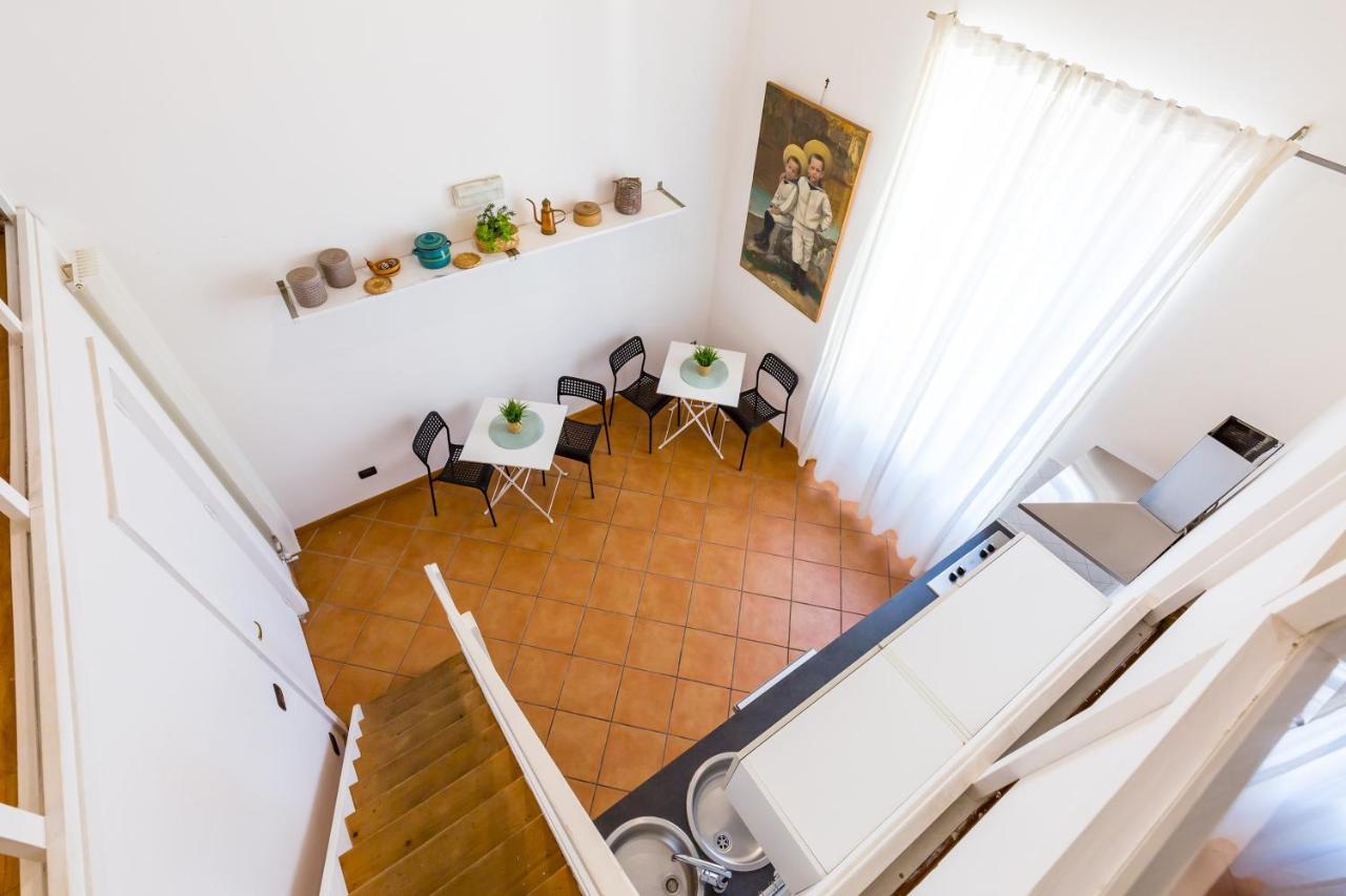 Portico 17 - Charming House Close Promenade *