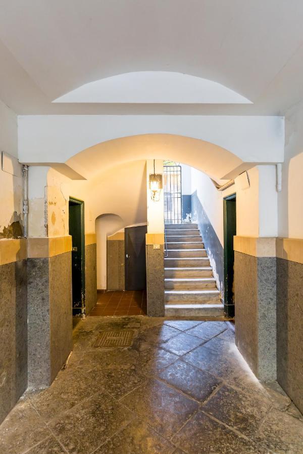 Portico 17 - Charming House Close Promenade Napels
